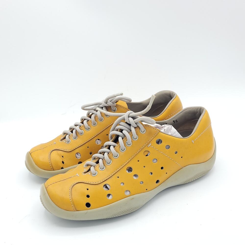 Prada Calzature Donna Grano Vitello Sport  yellow Vintage women's size 35 5 US